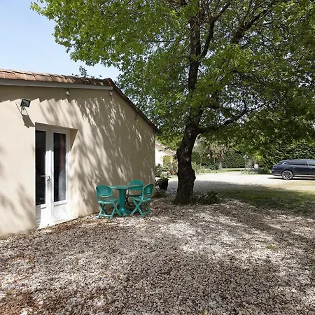 Maison 2 Le Cabassou Du Medoc *